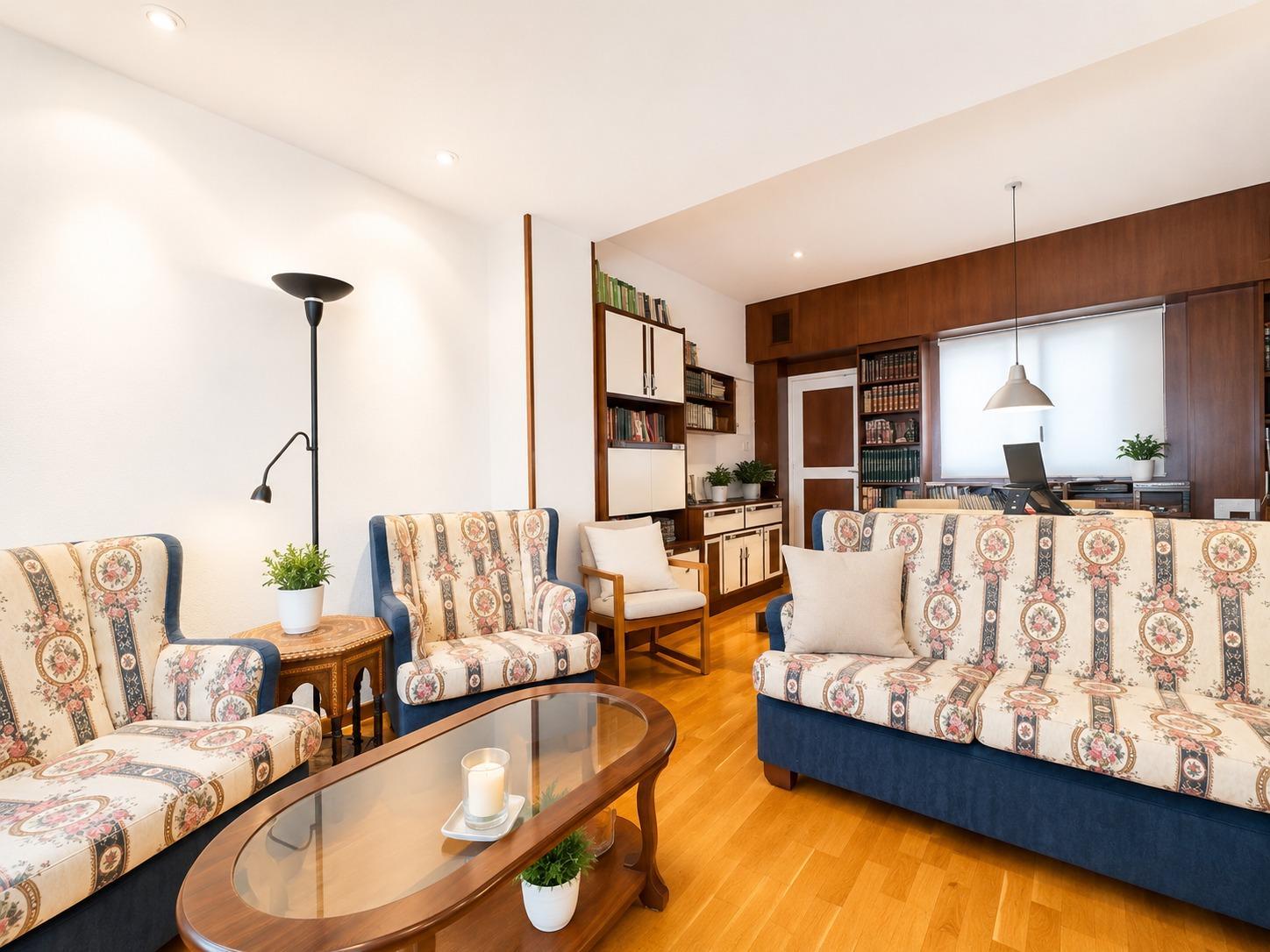 Flat for Sale in Granada