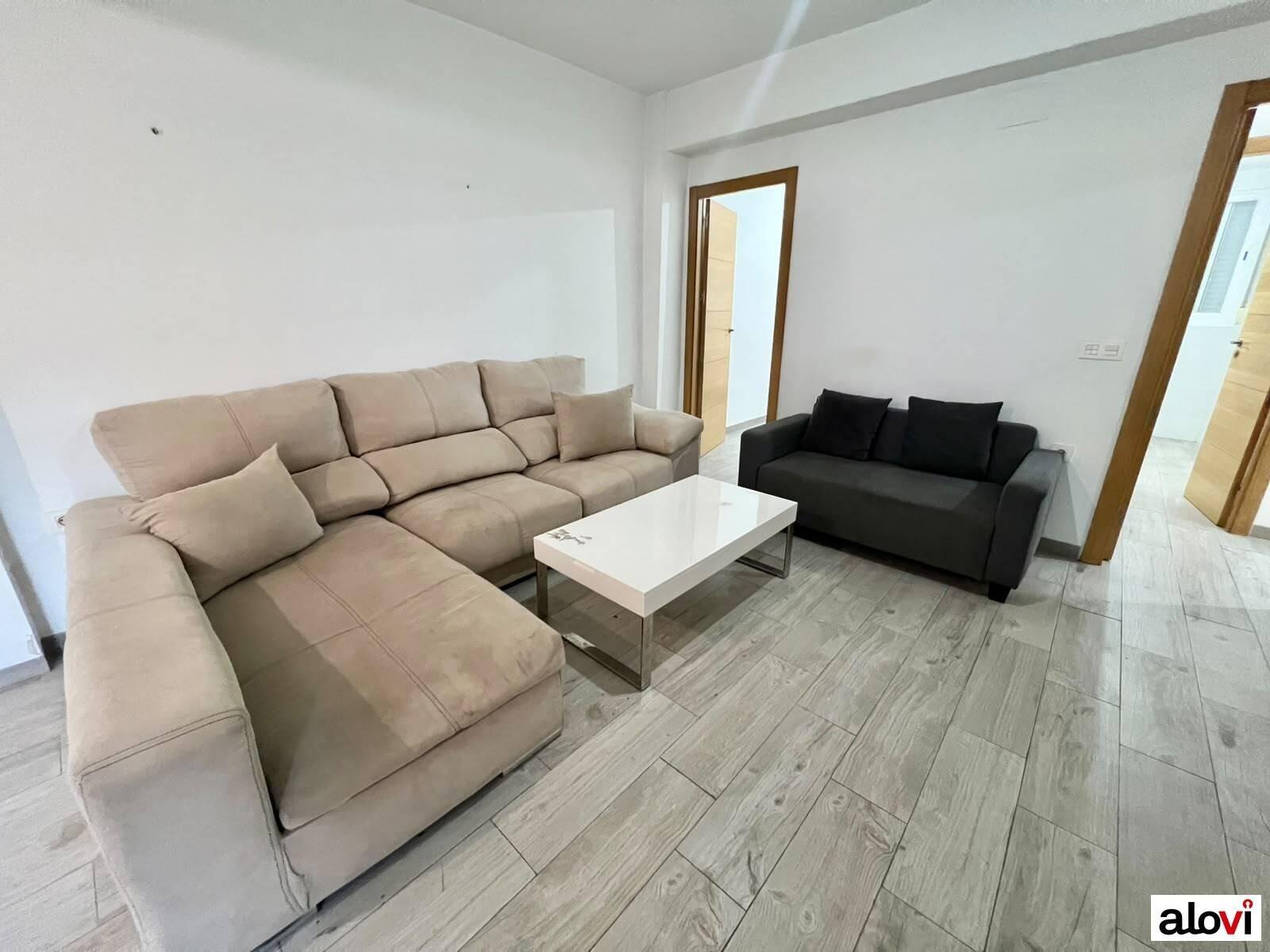 Flat for Rent in Granada
