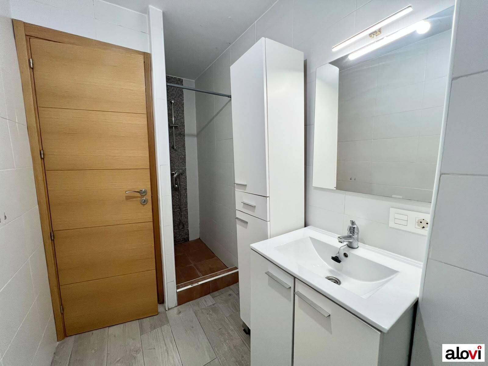 Flat for Rent in Granada