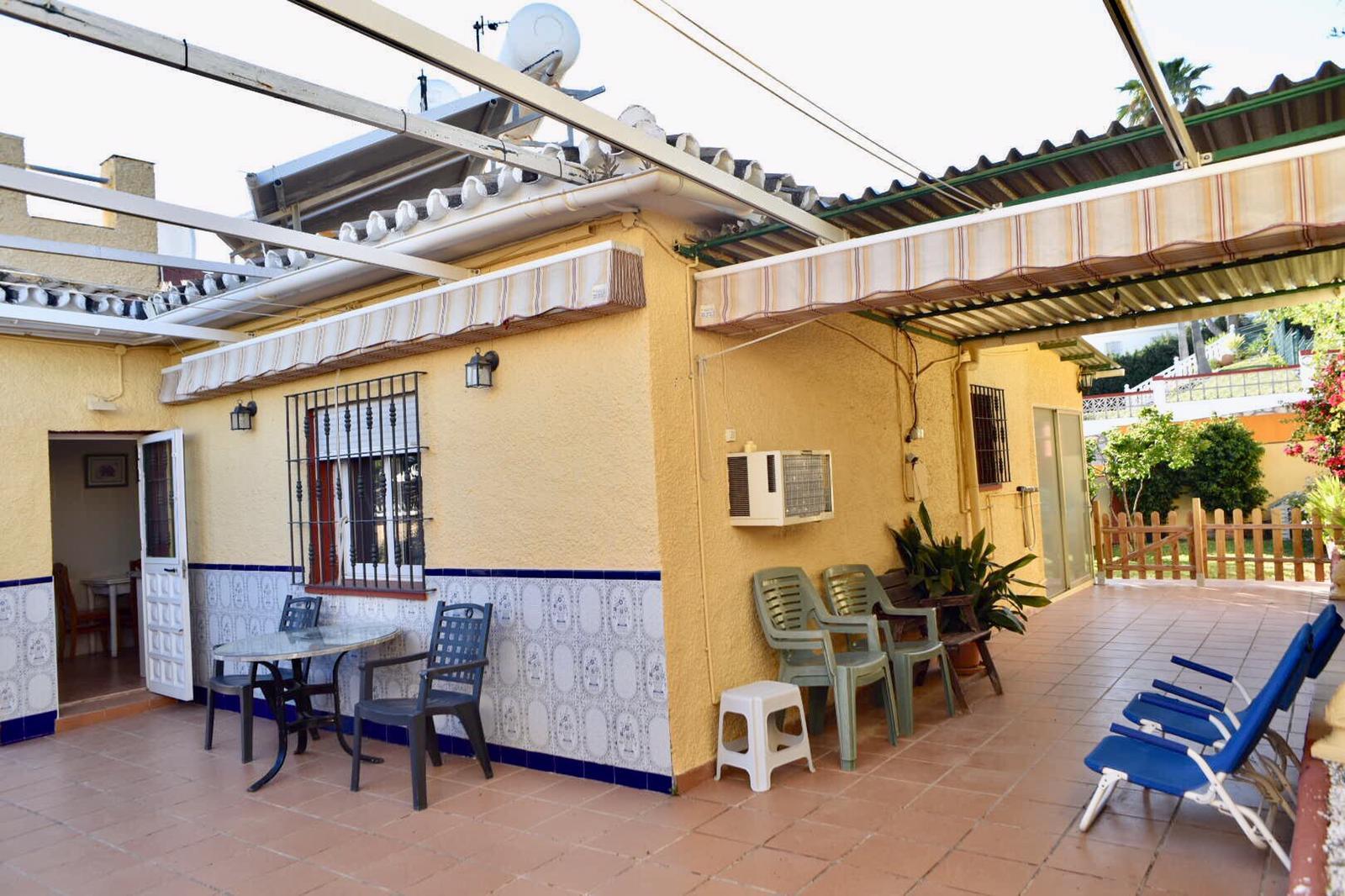 Villa for Sale in Benalmádena
