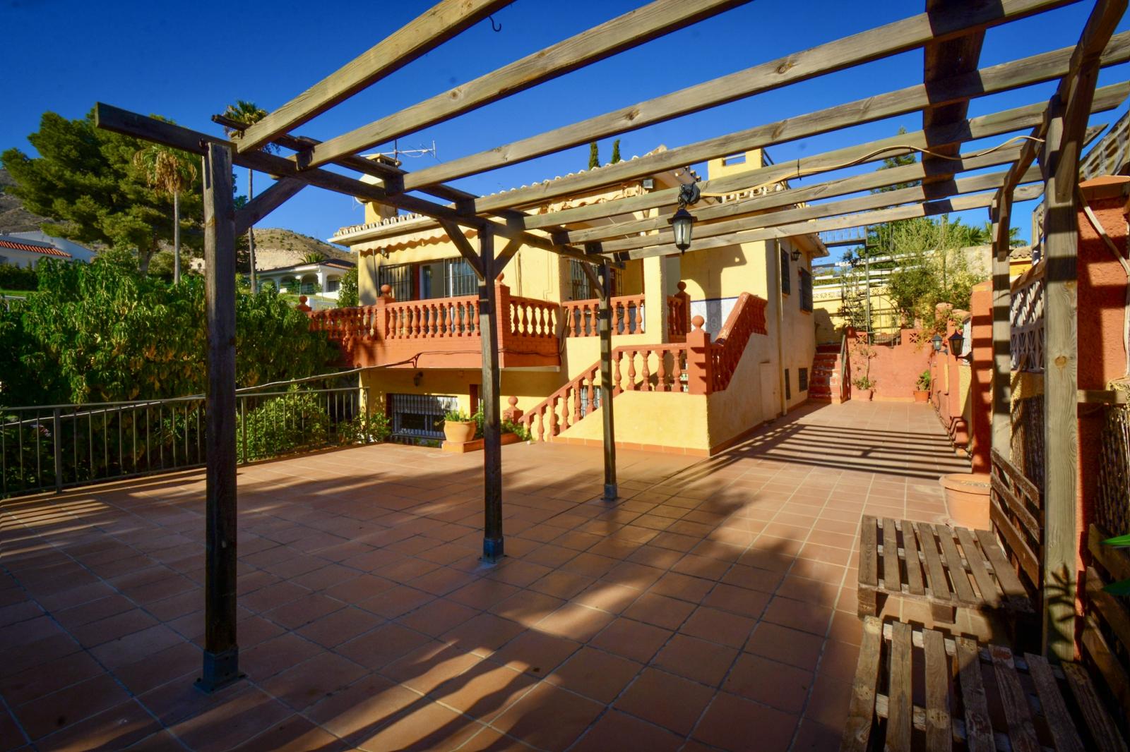 Villa for Sale in Benalmádena