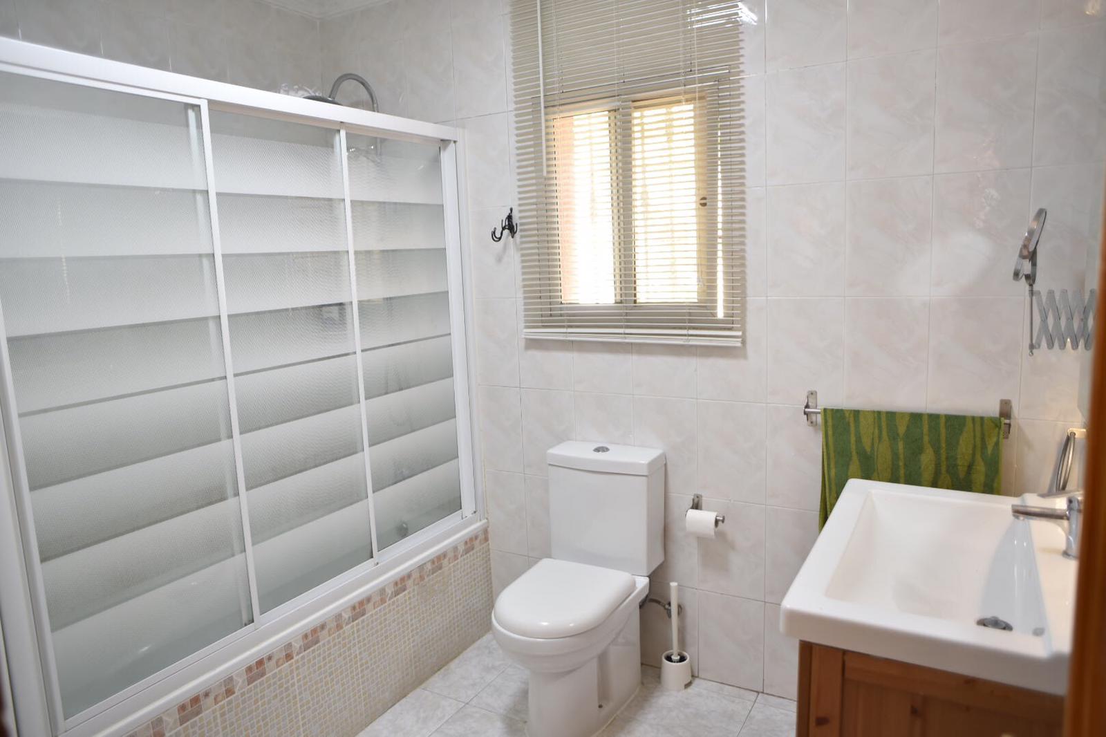 Villa for Sale in Benalmádena