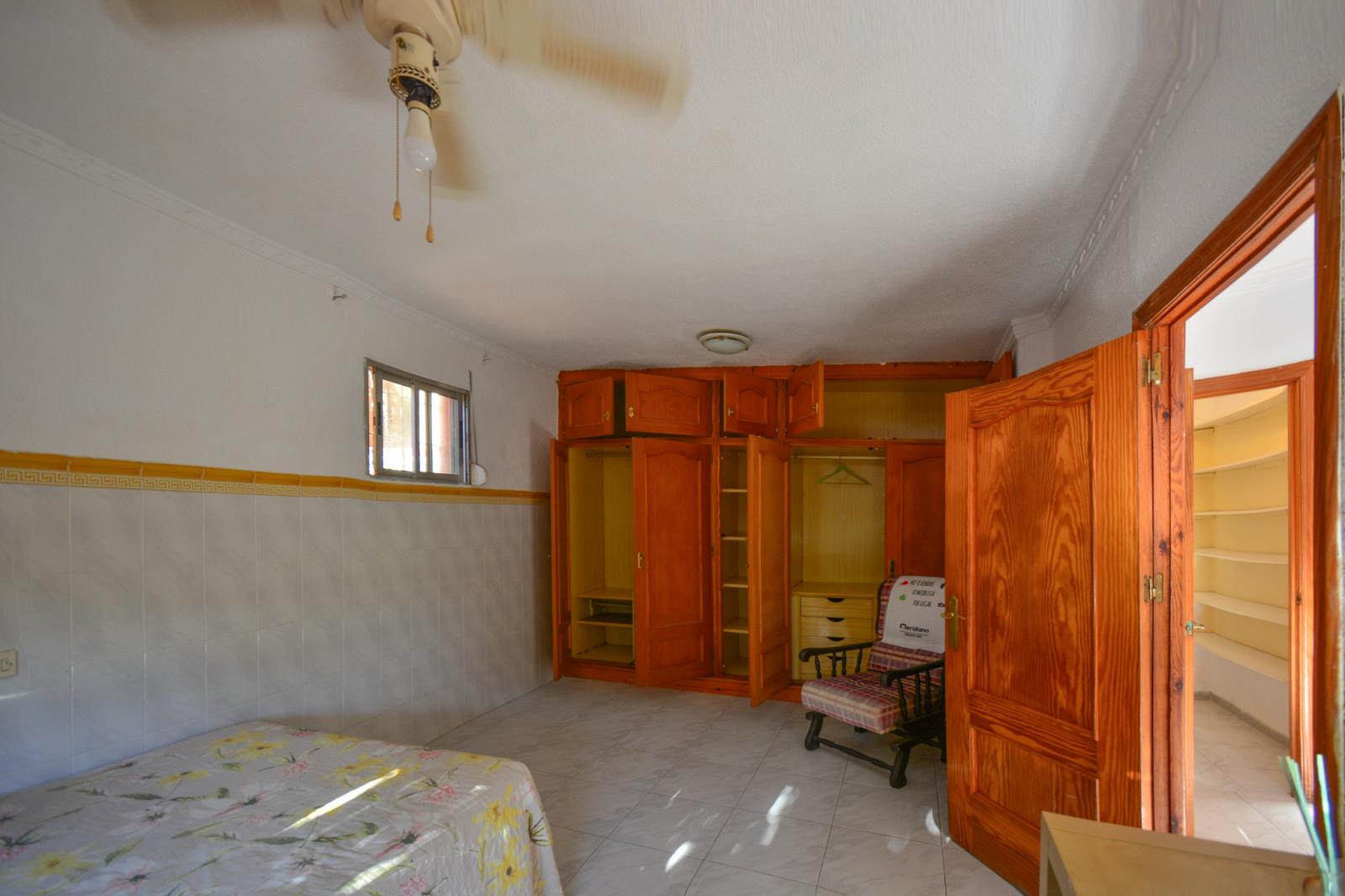 Villa for Sale in Benalmádena