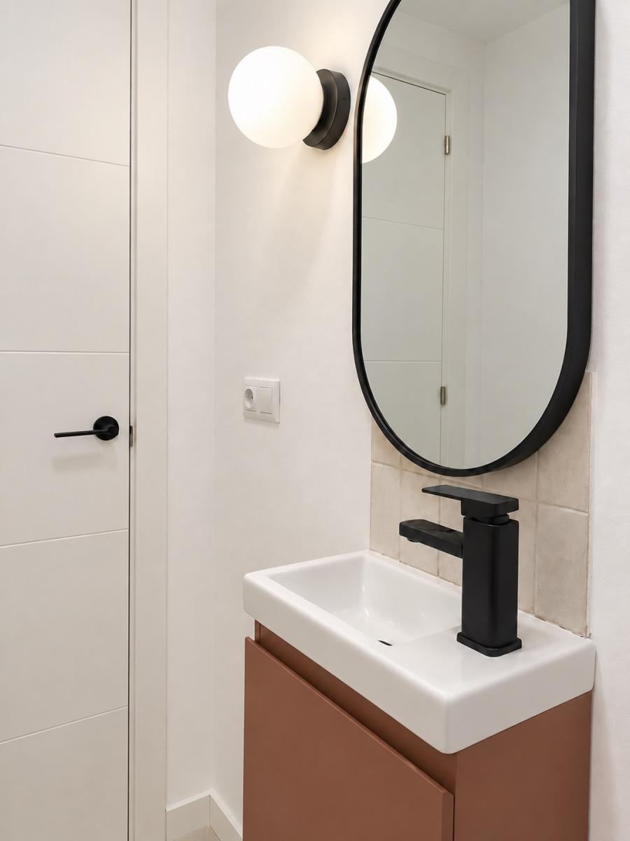 Flat for Sale in Ferrol
