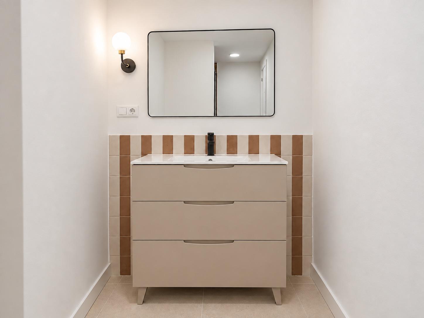 Flat for Sale in Ferrol