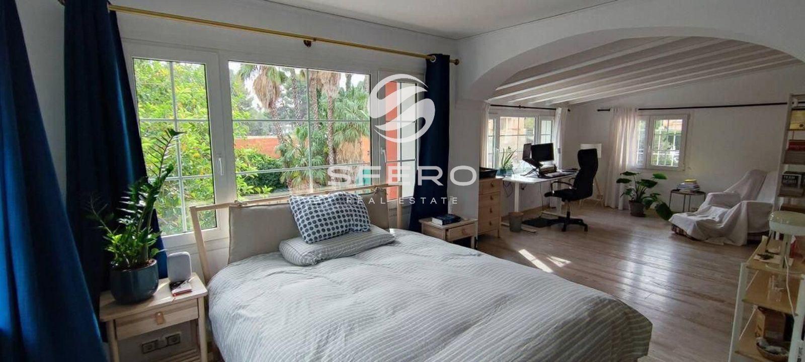 Chalet for Sale in Godella