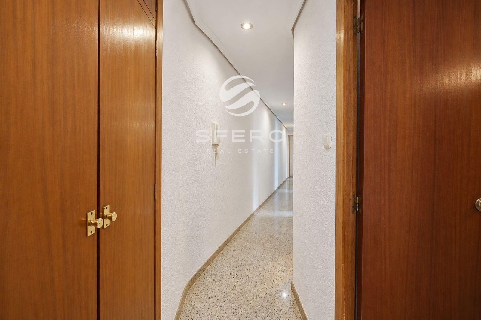 Apartment for Sale in Valencia