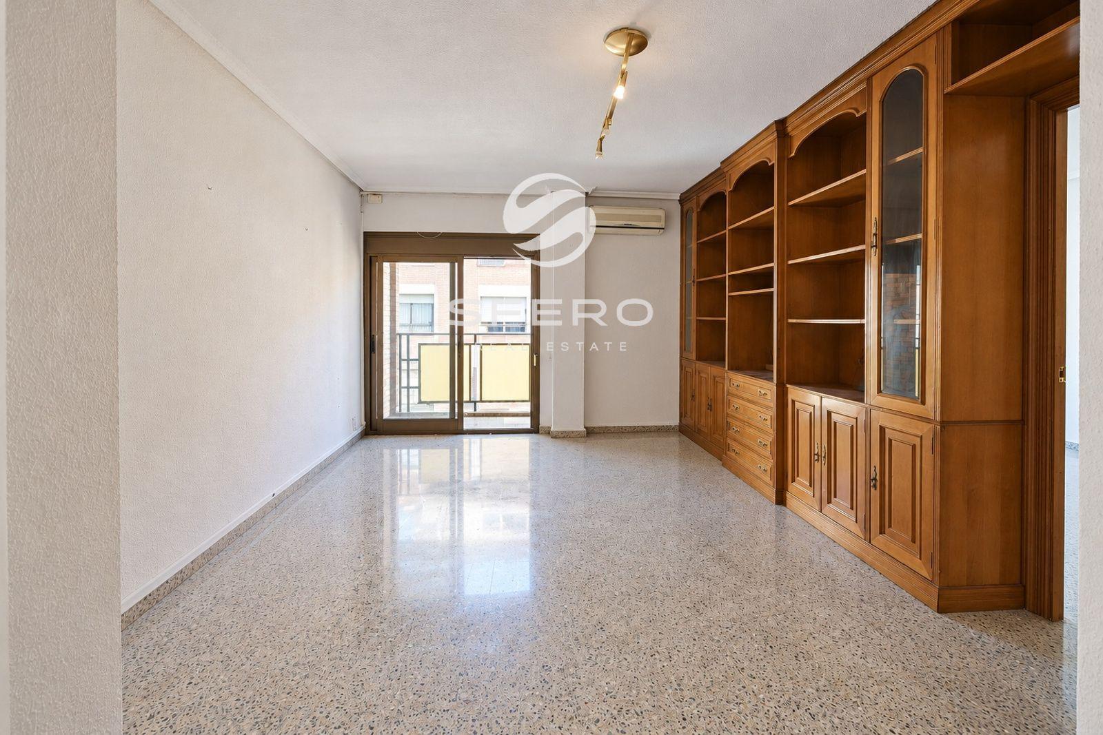 Apartment for Sale in Valencia