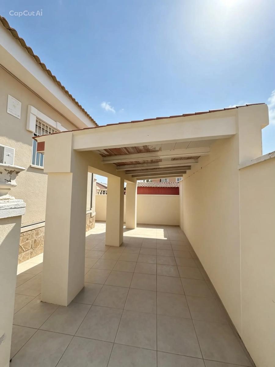 Villa en Venta en Rojales