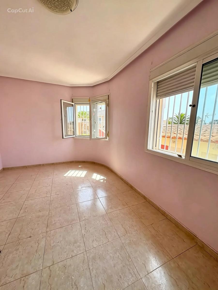 Villa en Venta en Rojales