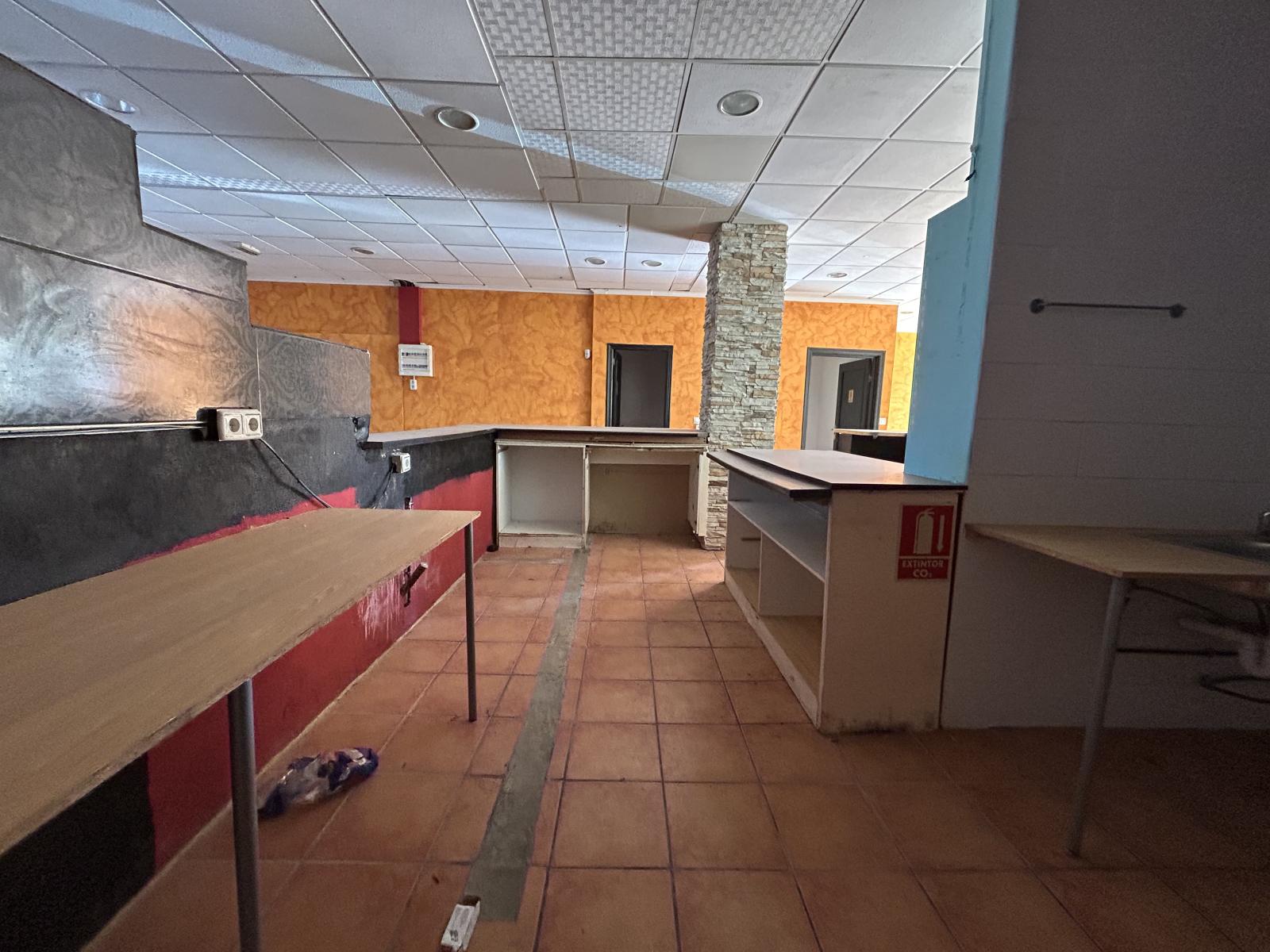 Premise for Sale in Alicante