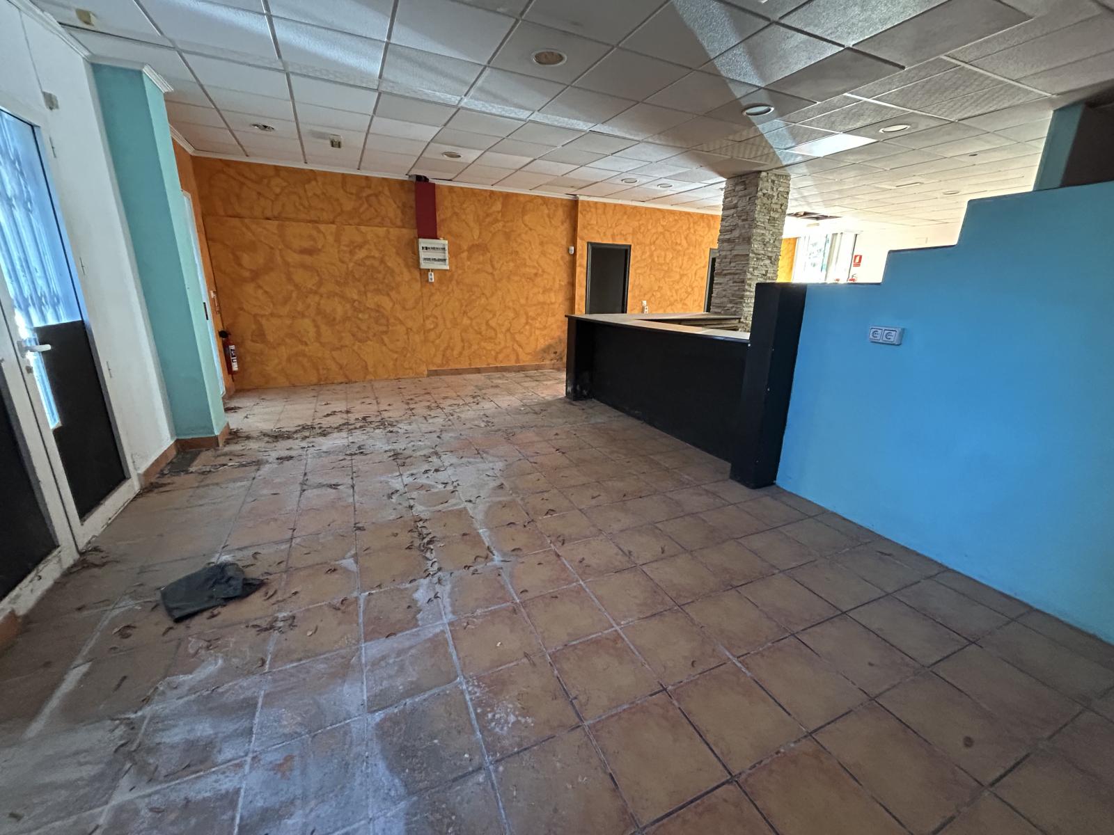 Premise for Sale in Alicante