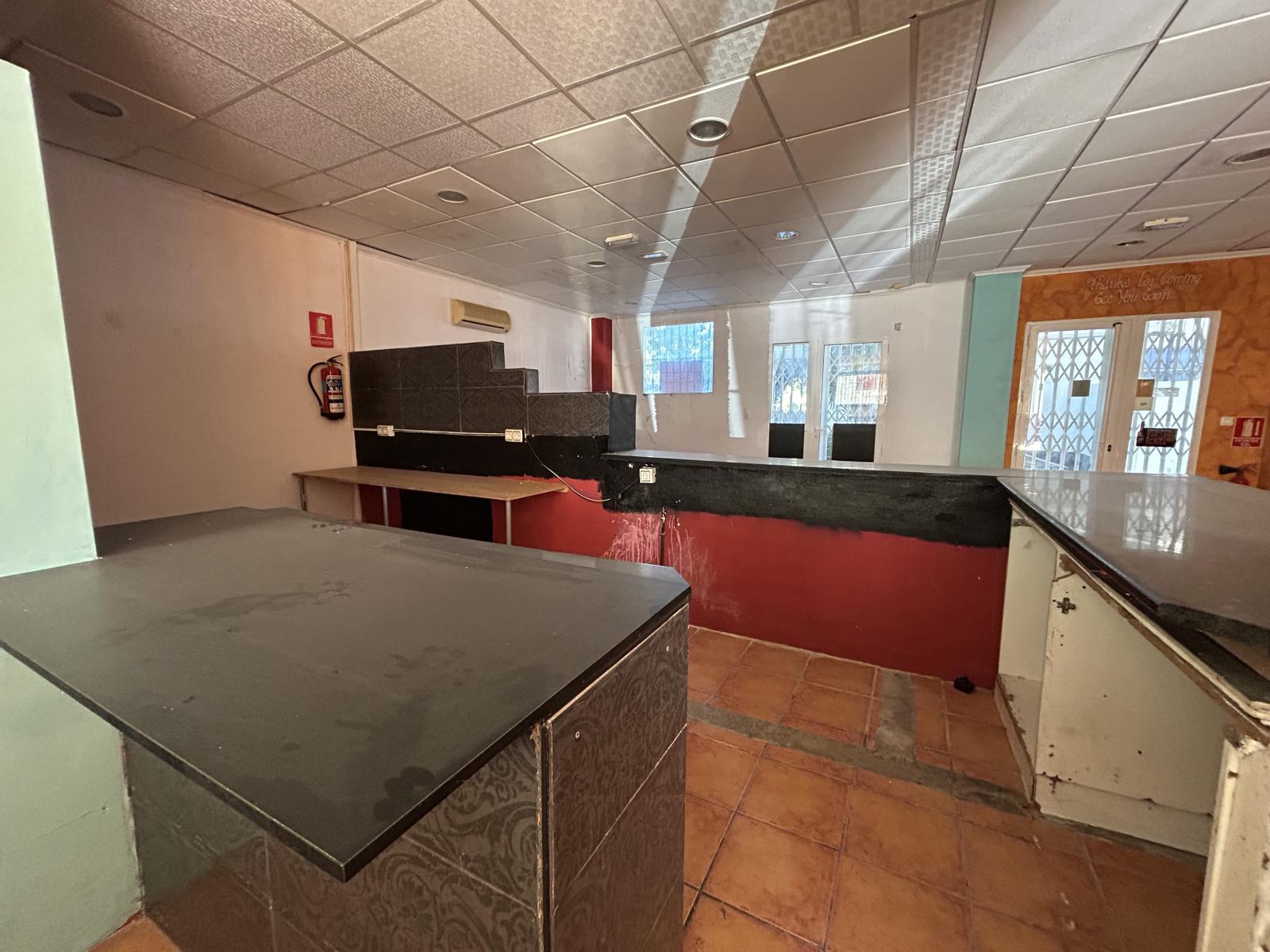 Premise for Sale in Alicante