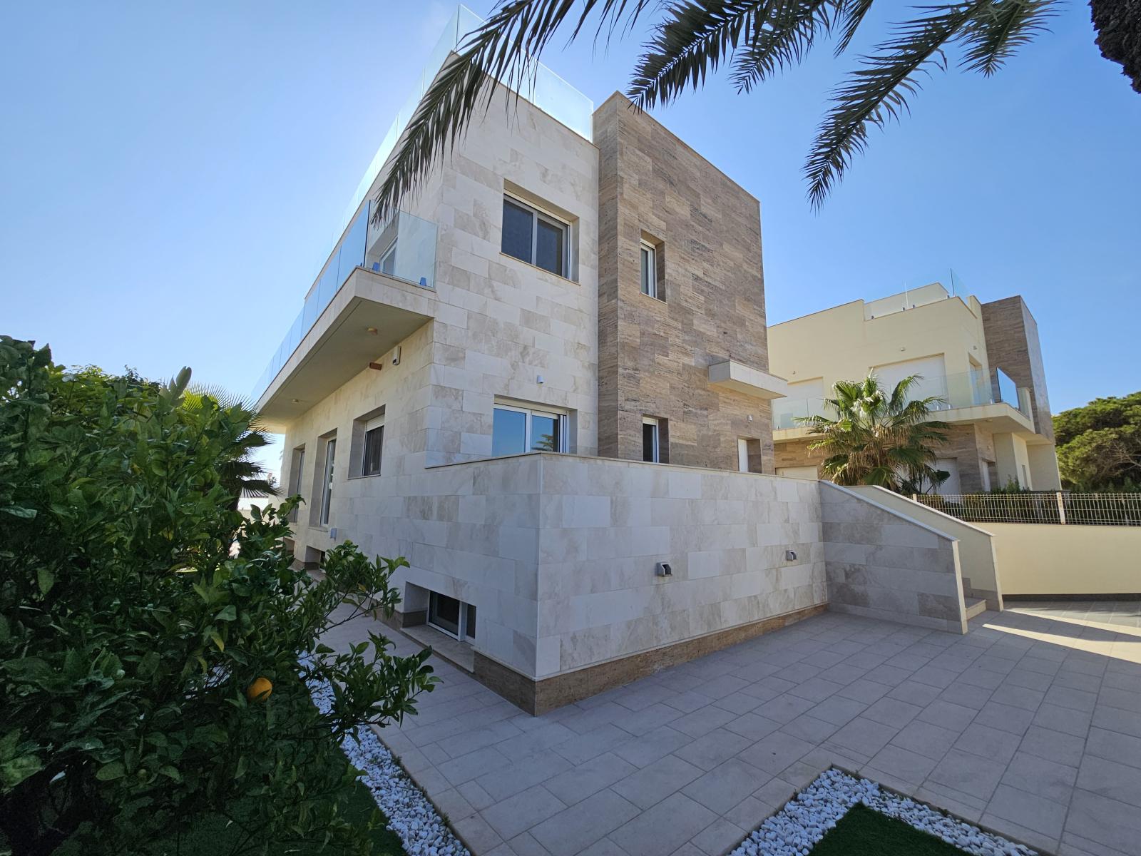Villa en Venta en Orihuela