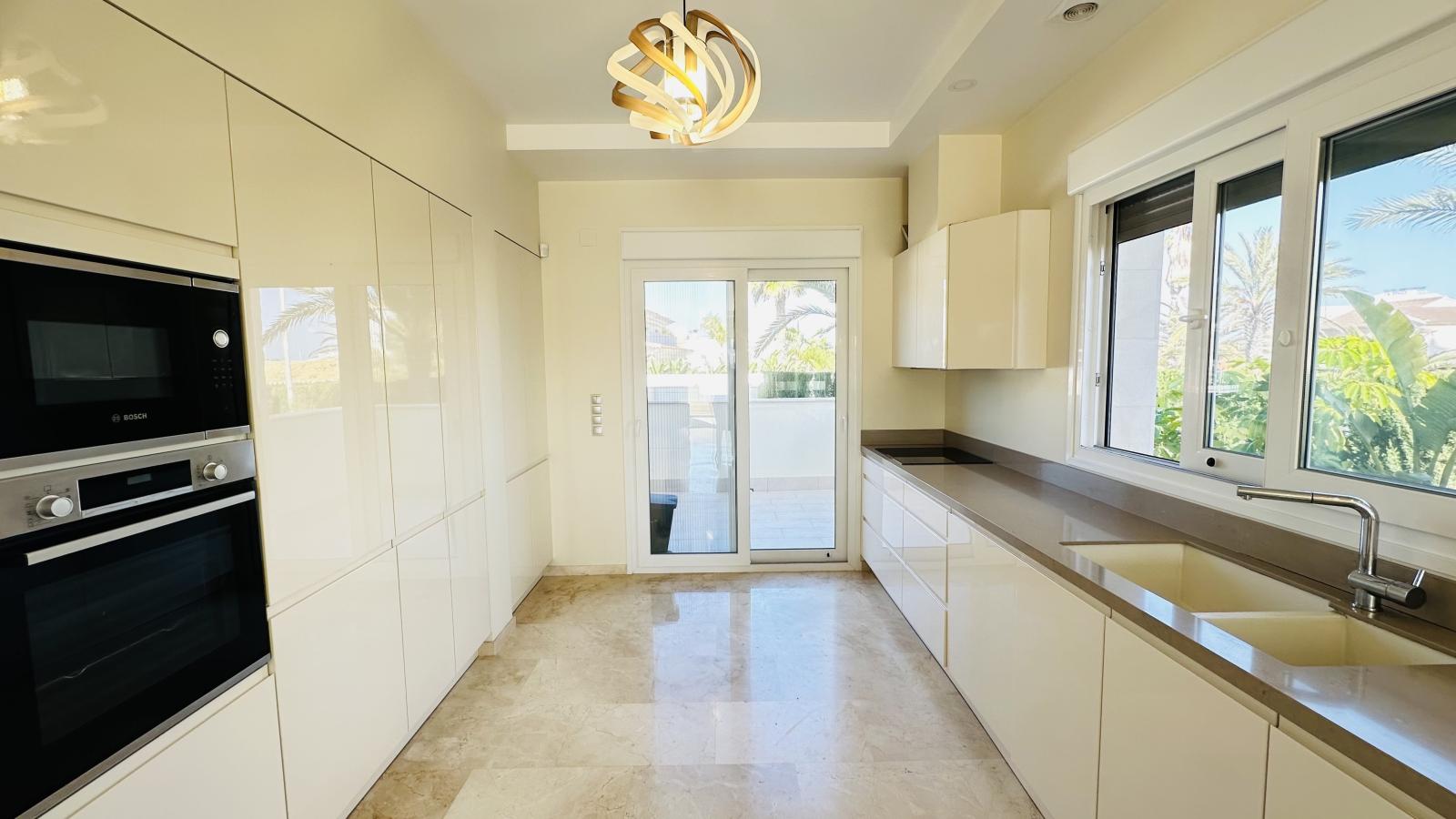 Villa en Venta en Orihuela
