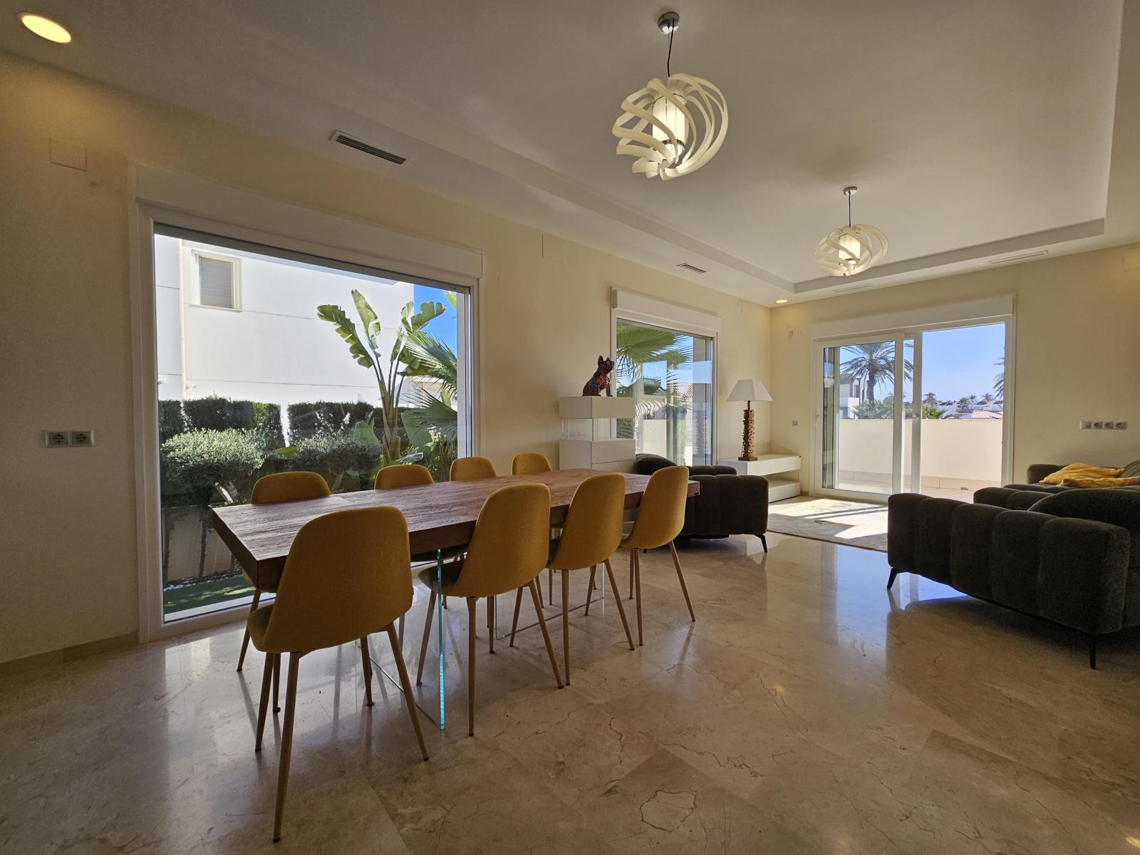 Villa en Venta en Orihuela
