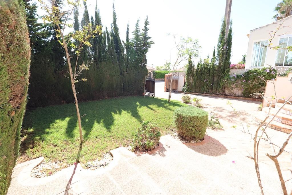 Villa en Venta en Orihuela