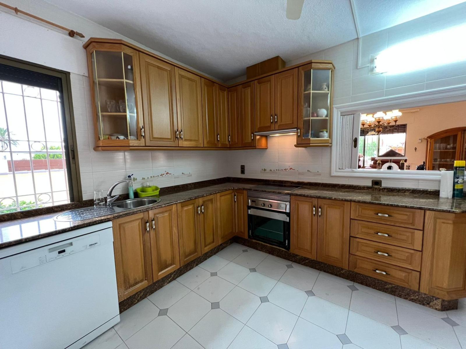 Villa en Venta en Orihuela