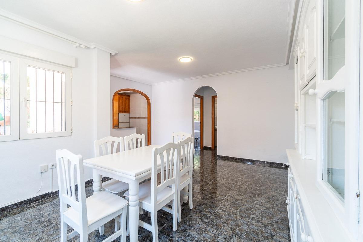 Villa en Venta en Orihuela