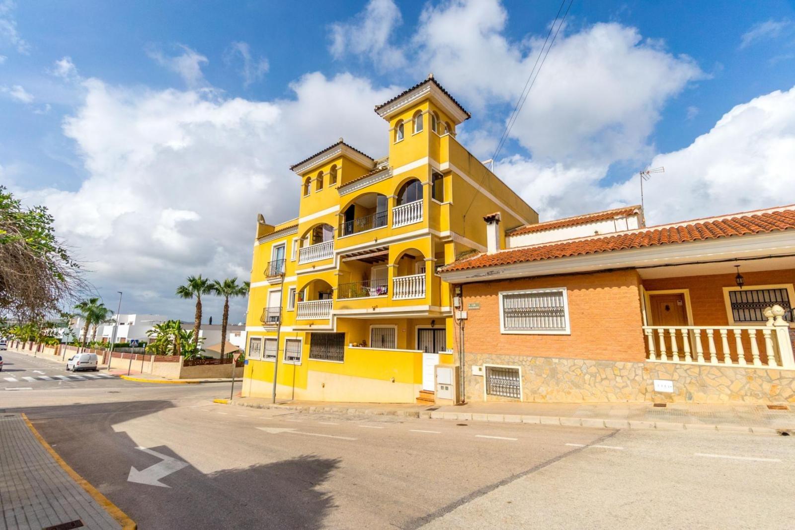 Ático en Venta en Benijófar