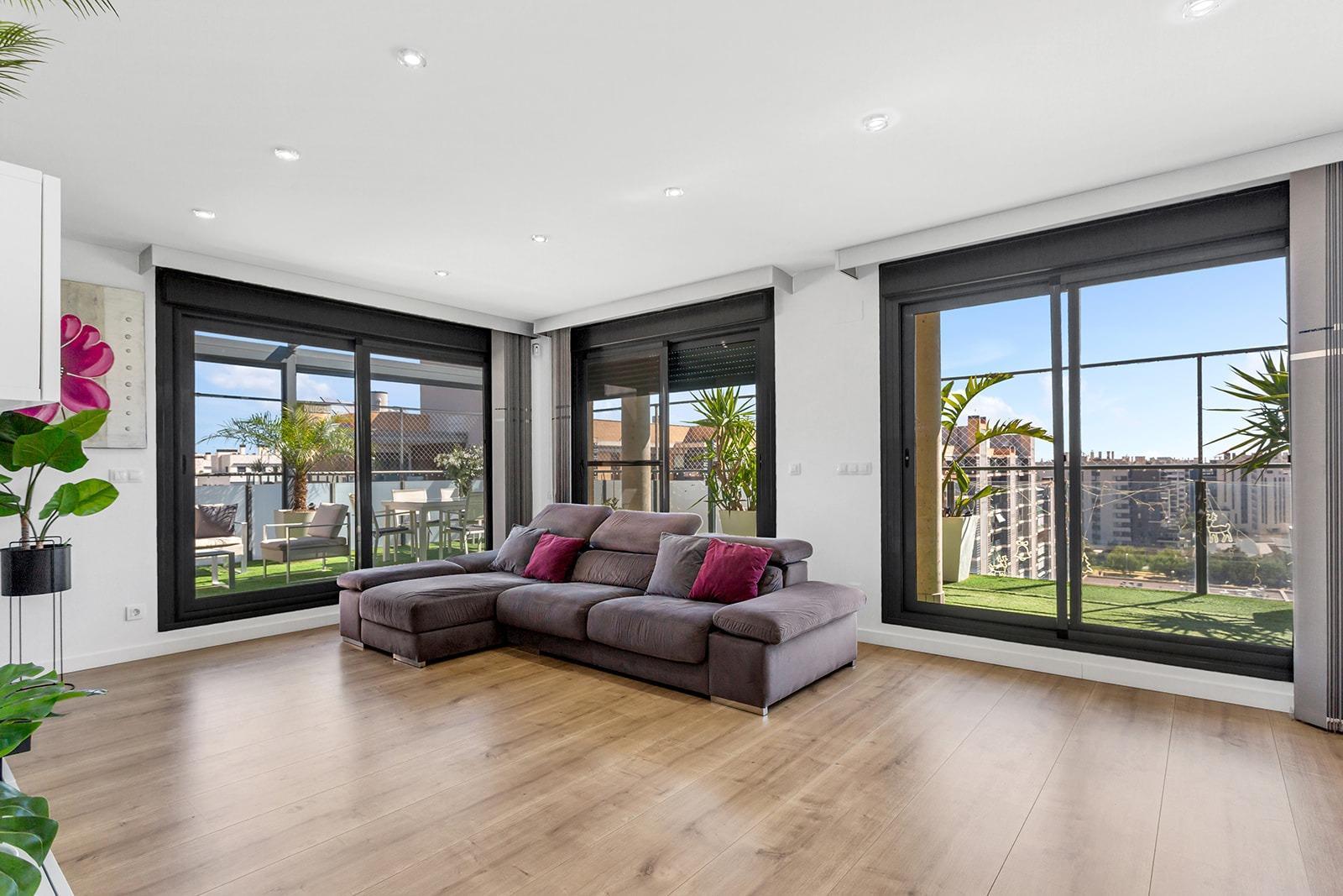 Penthouse for Sale in Alicante