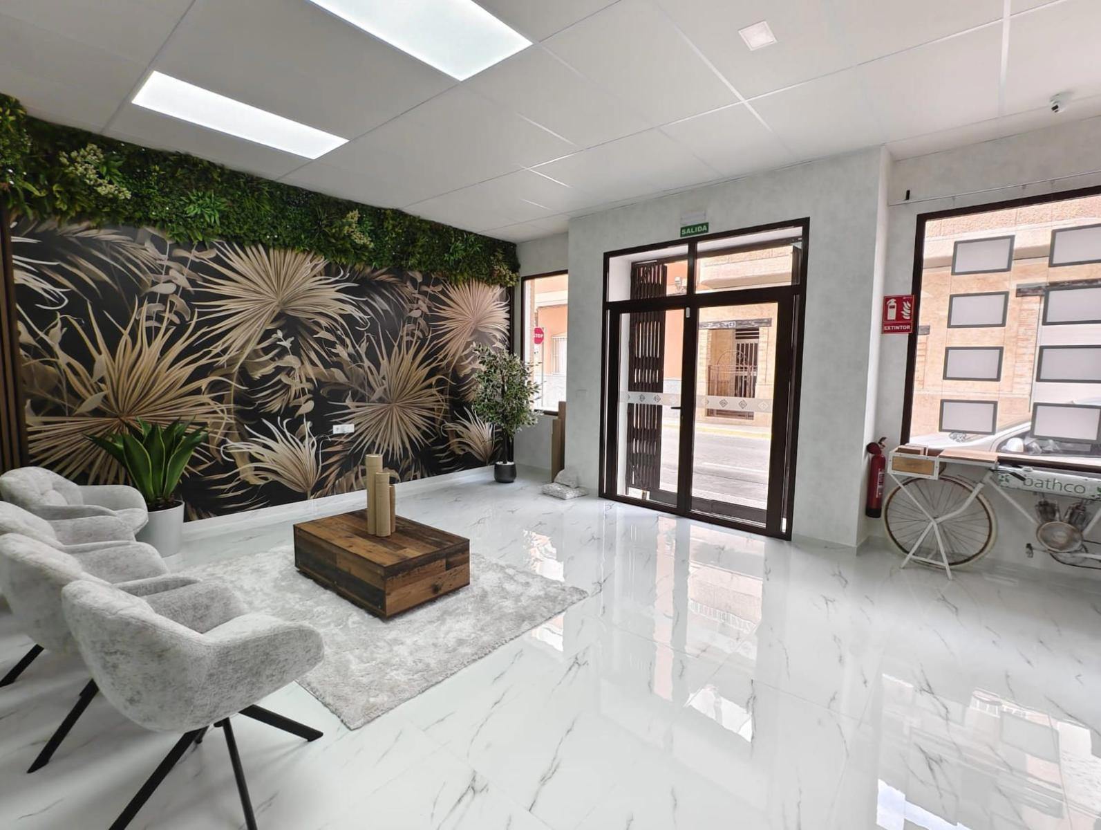 Premise for Sale in Los Montesinos