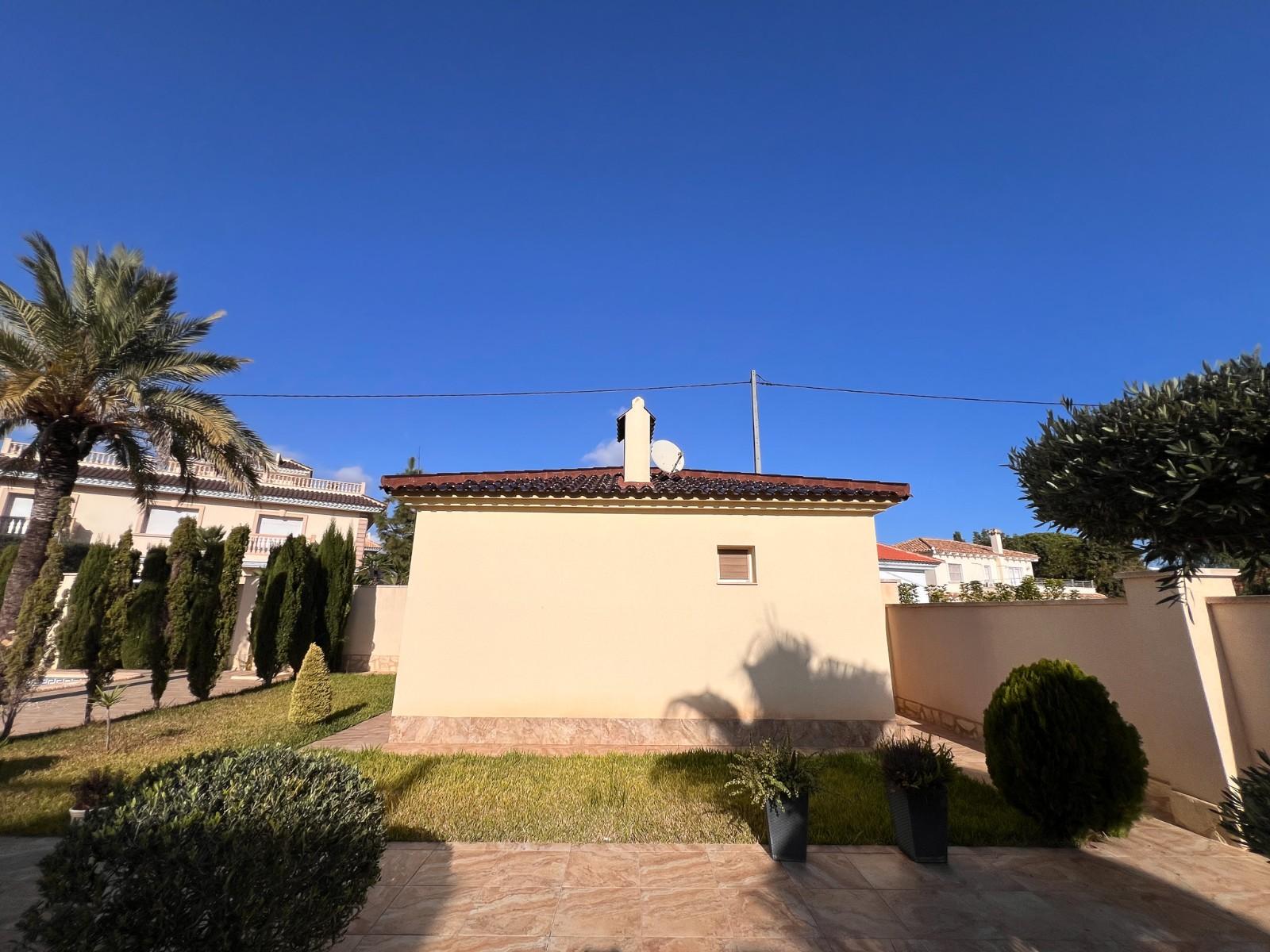 Villa en Venta en Orihuela