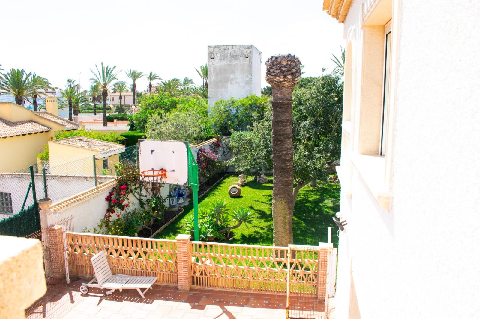 Villa en Venta en Orihuela