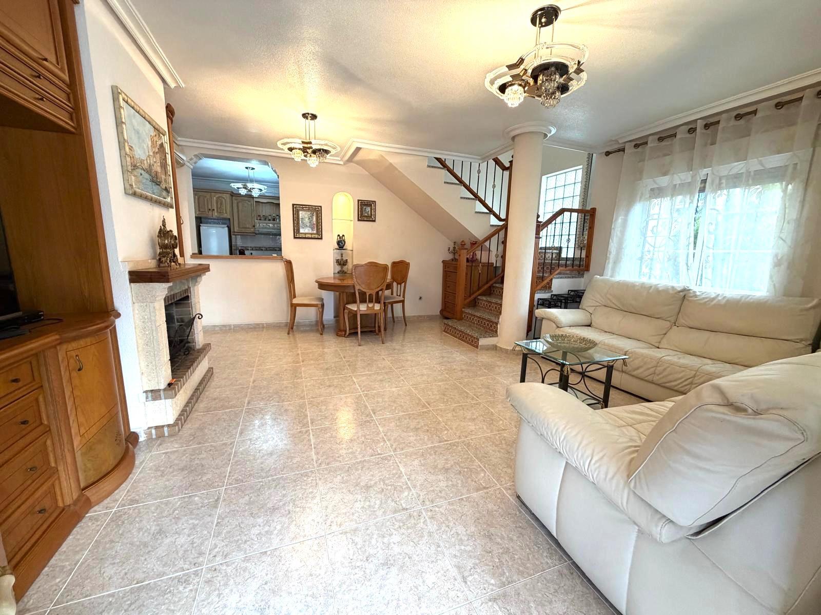 Villa en Venta en Orihuela