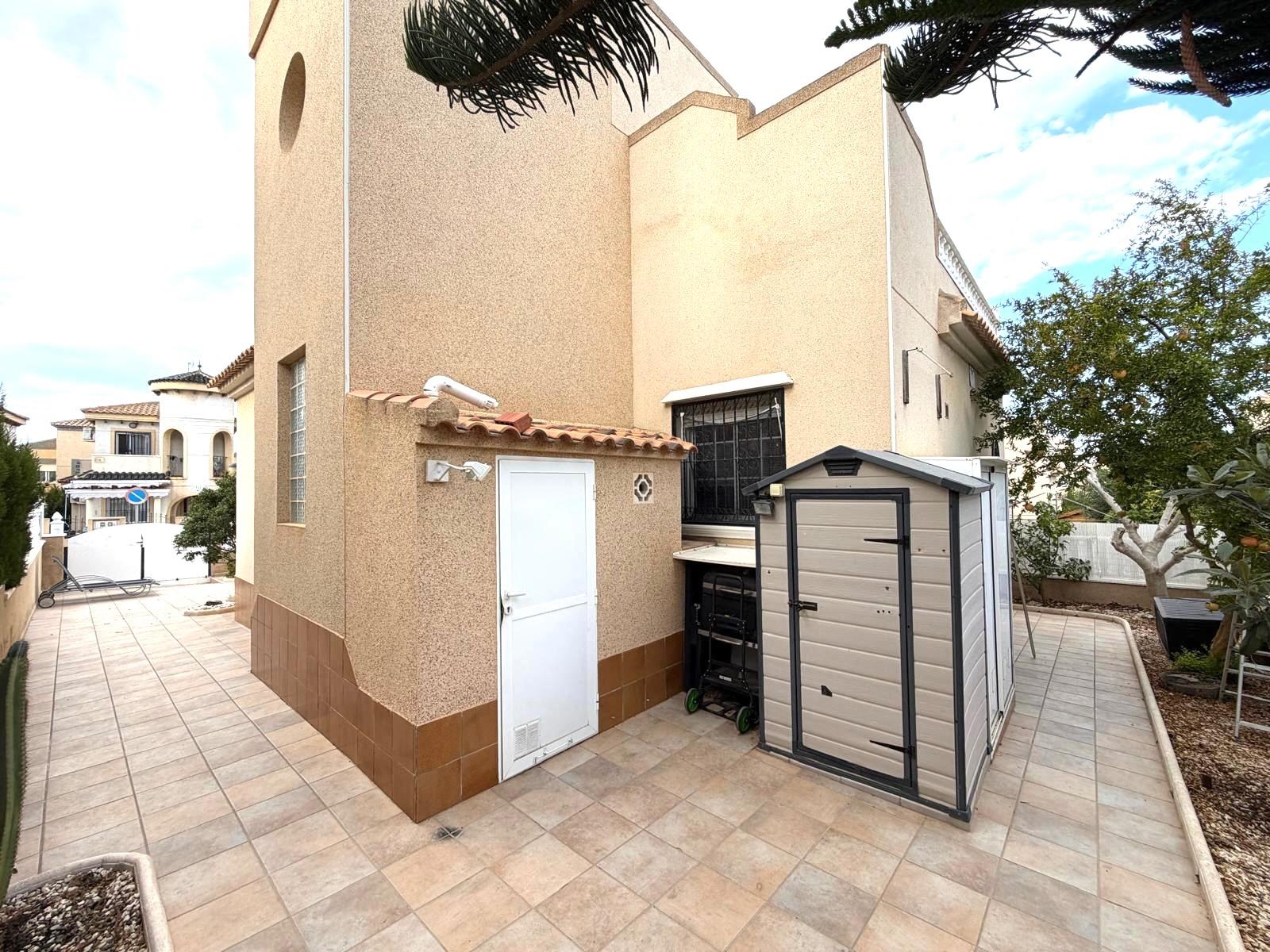 Villa en Venta en Orihuela