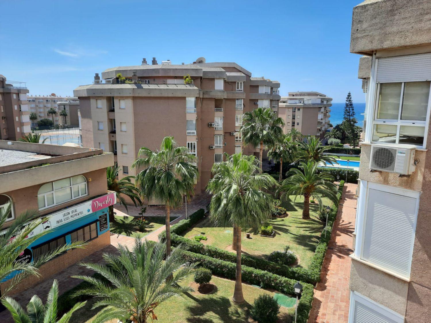 Piso en Alquiler en Torrox
