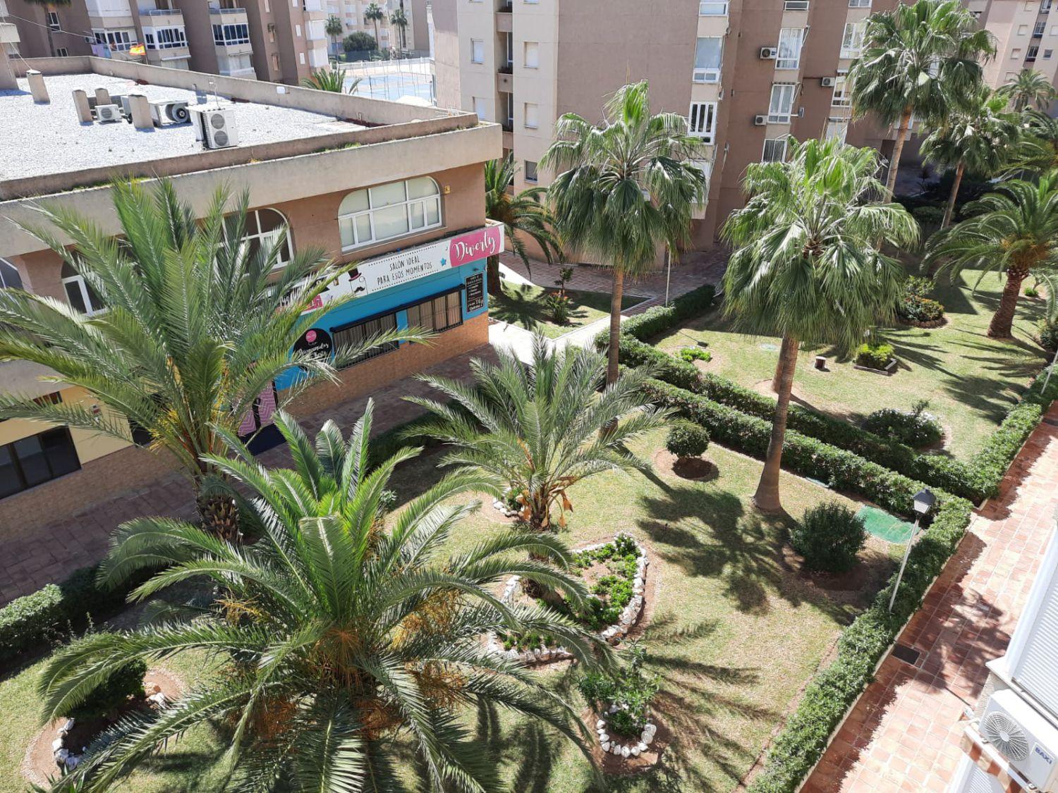 Piso en Alquiler en Torrox