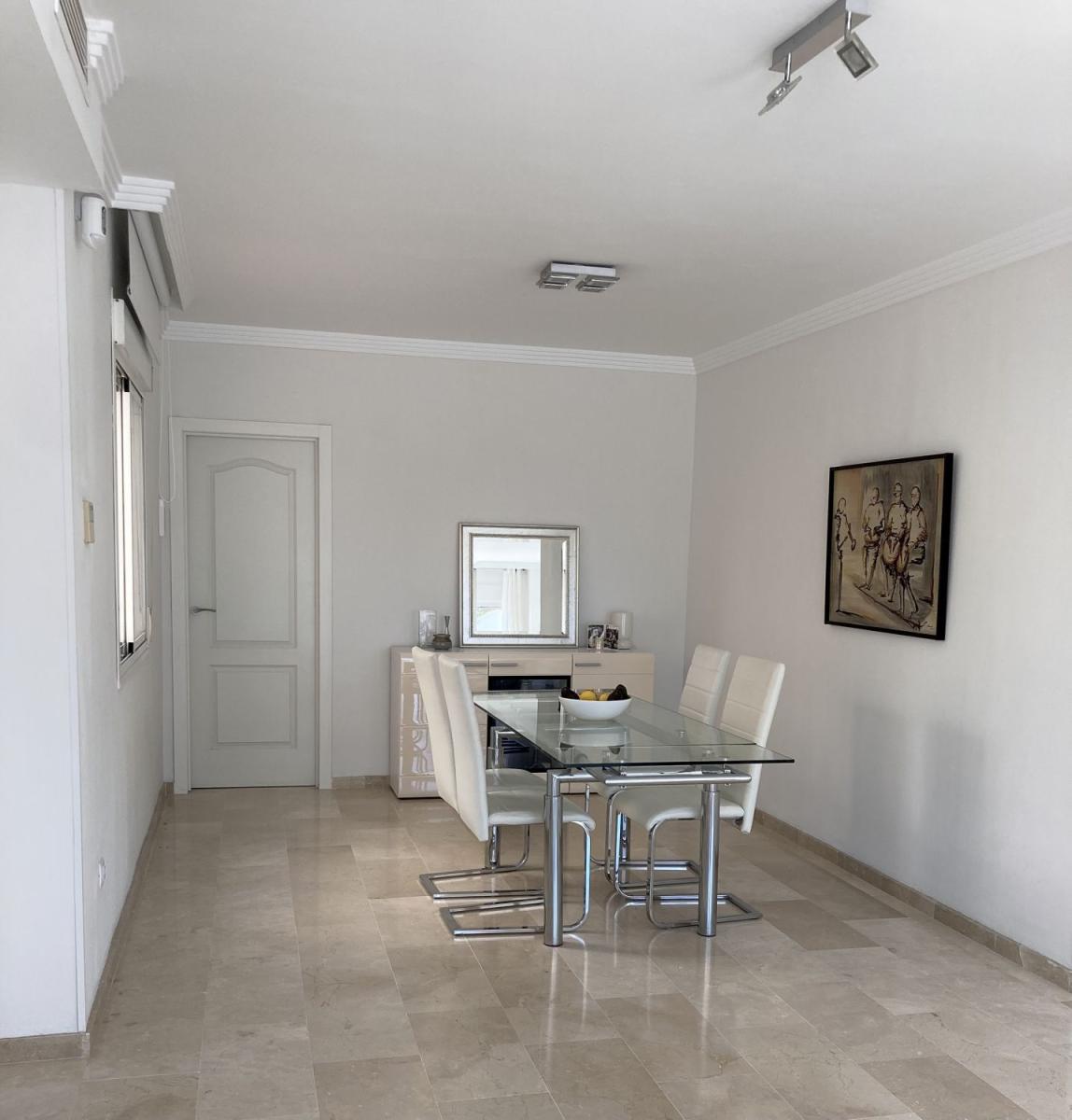Flat for Sale in Torrox