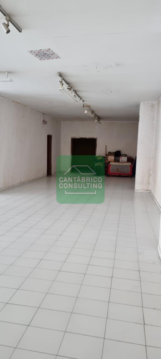 Premise for Sale in Navia