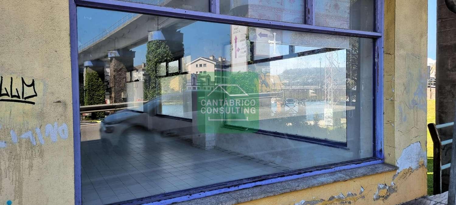 Premise for Sale in Navia