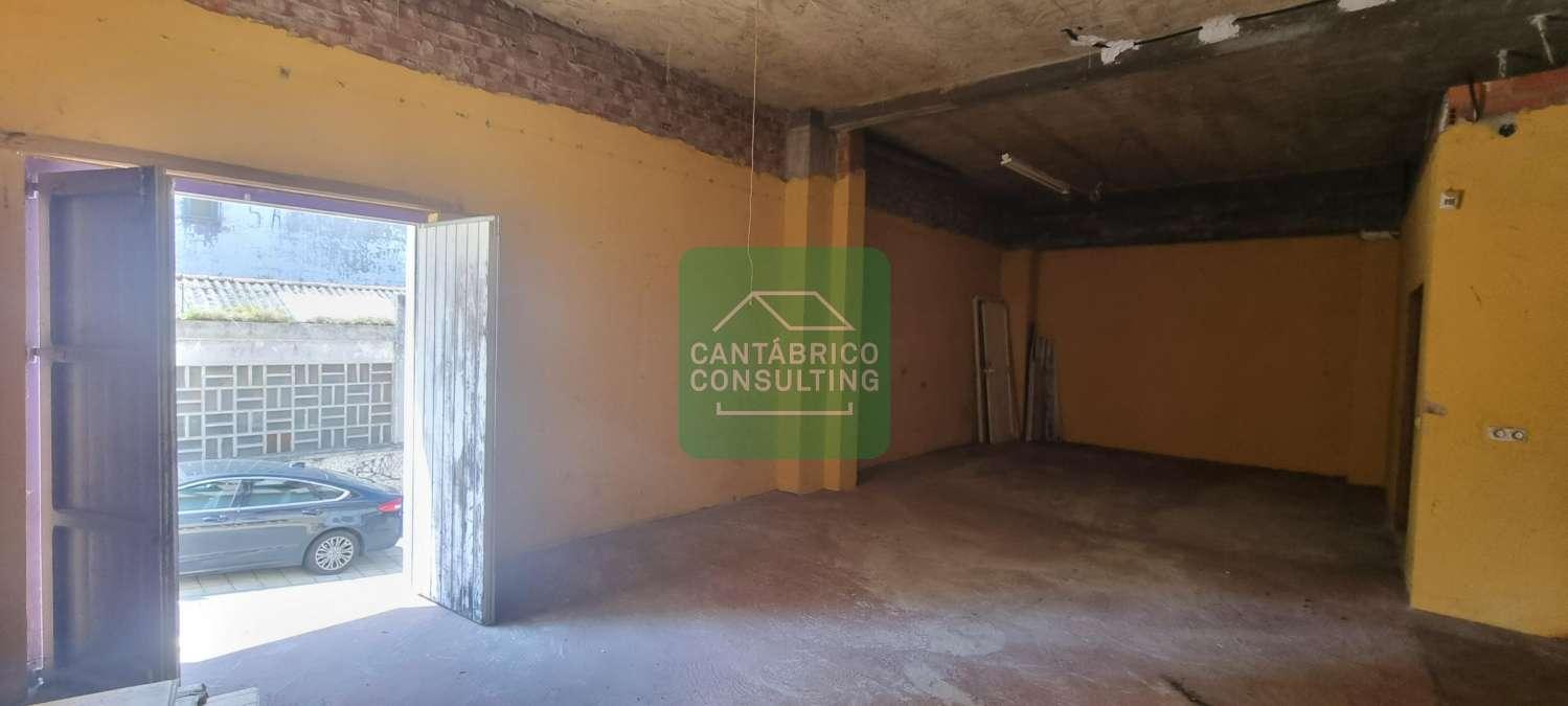Premise for Sale in Navia