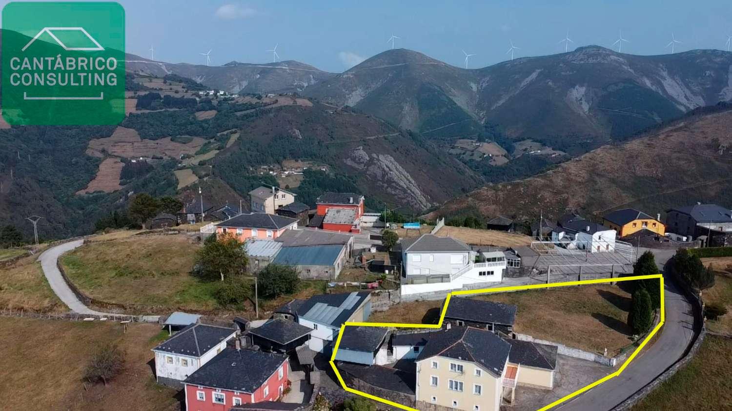 Casa en Venta en Villayón