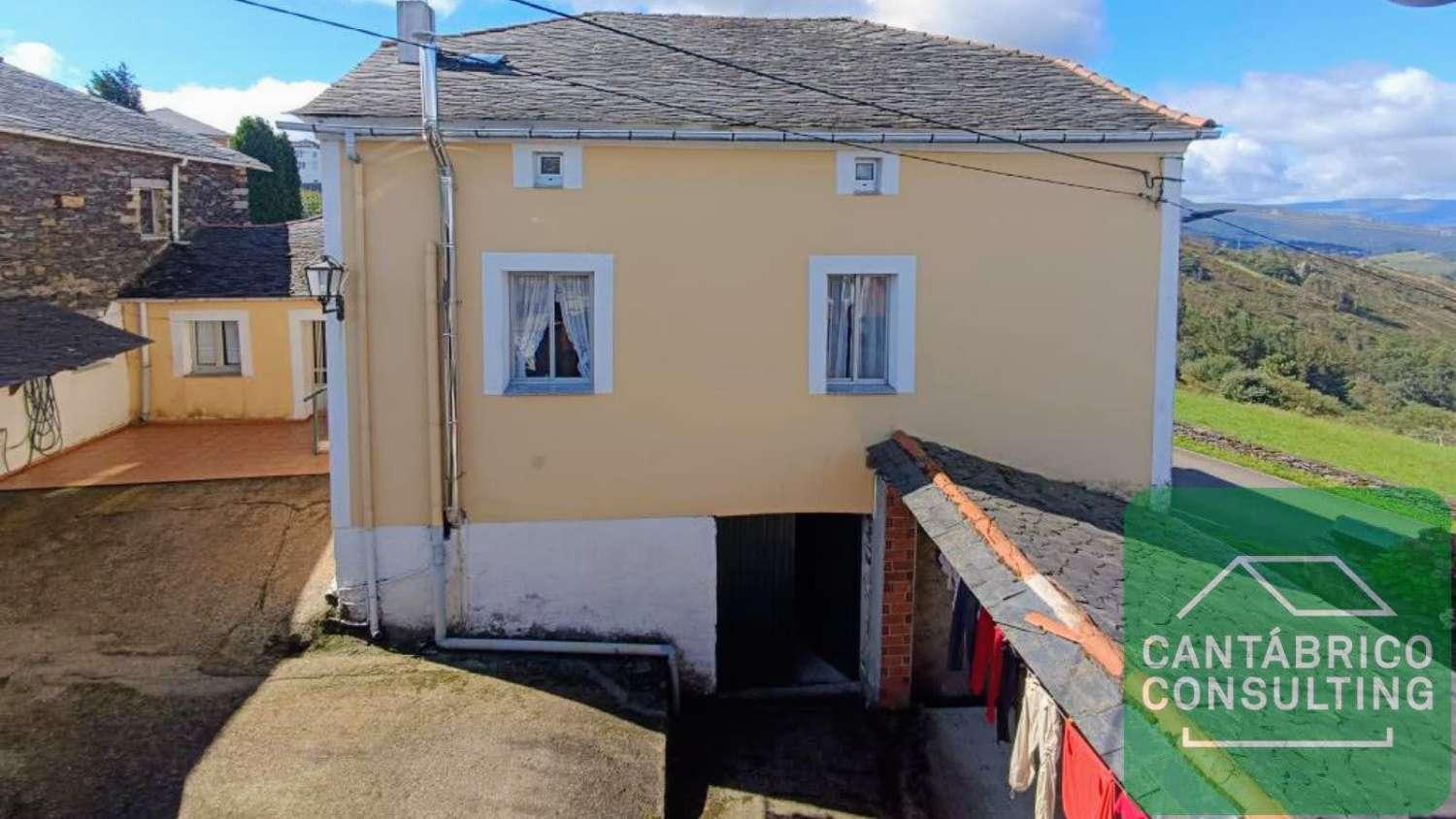 Casa en Venta en Villayón