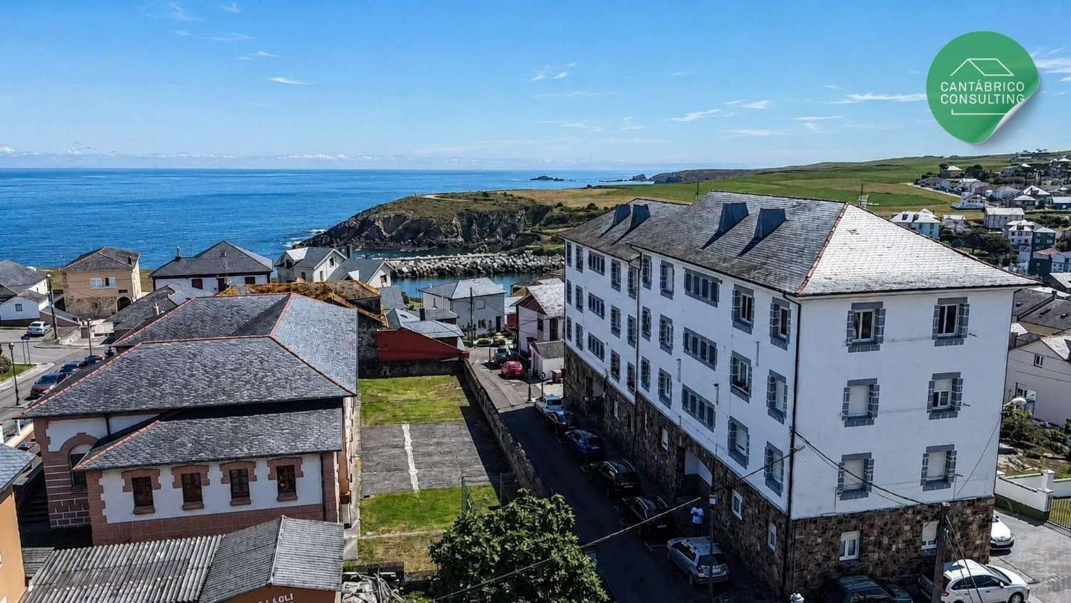 Flat for Sale in Navia