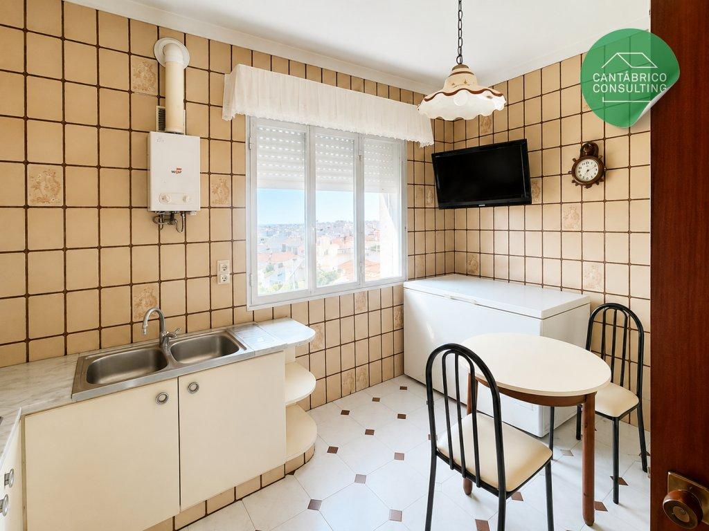 Flat for Sale in Navia