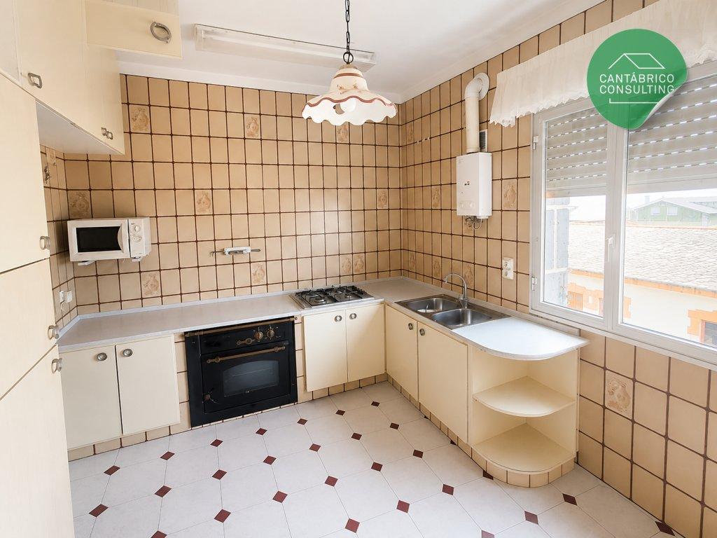 Flat for Sale in Navia