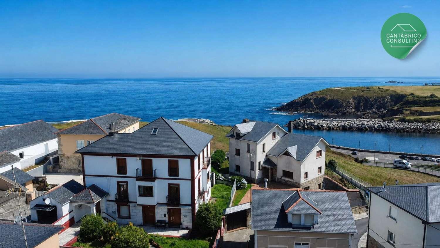 Flat for Sale in Navia