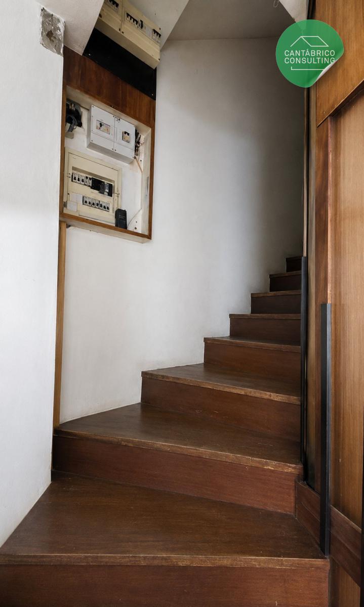 Premise for Sale in Navia