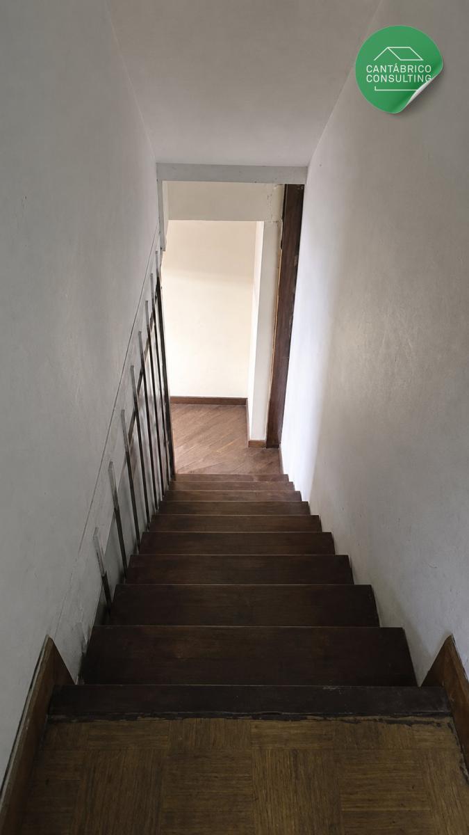 Premise for Sale in Navia
