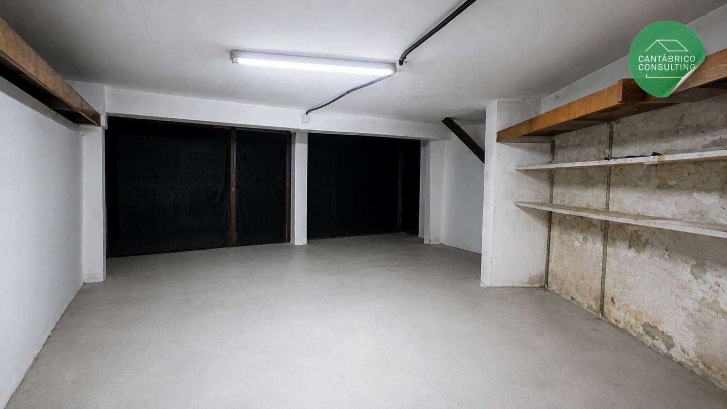 Premise for Sale in Navia