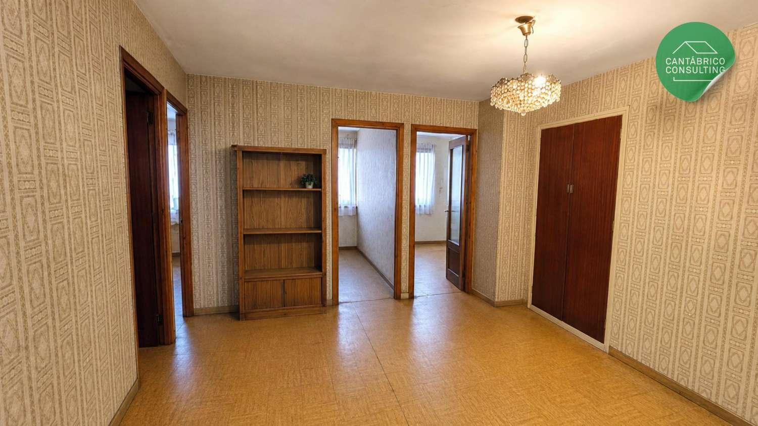Premise for Sale in Navia