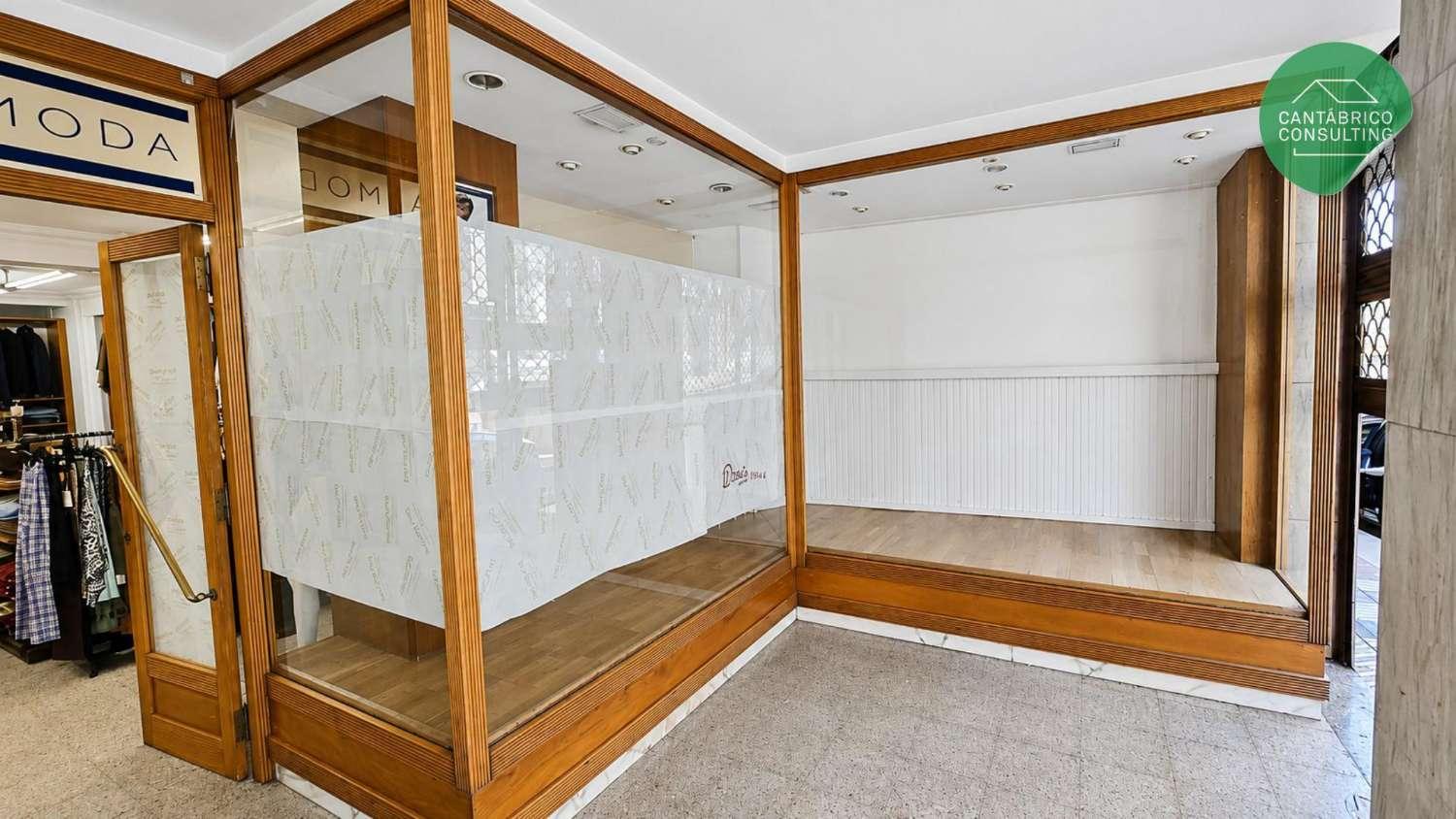 Premise for Sale in Navia
