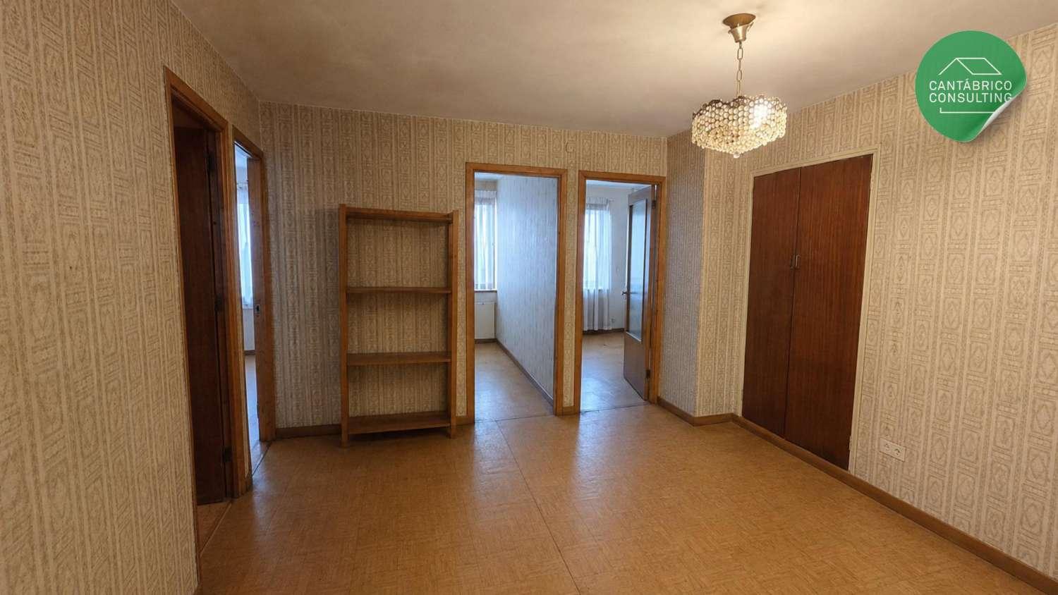 Premise for Sale in Navia