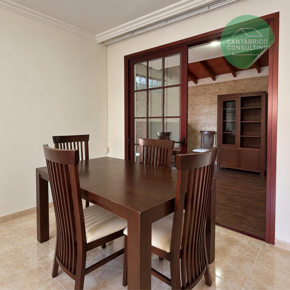 Chalet en Venta en Arona
