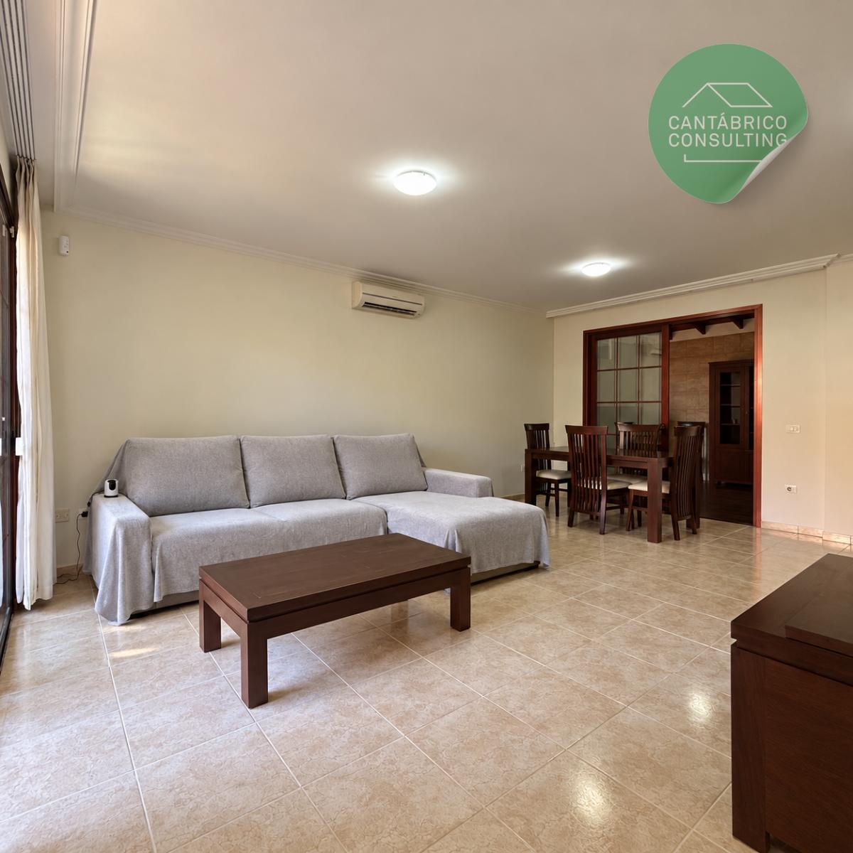 Chalet en Venta en Arona